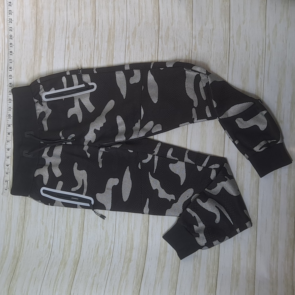 XS Jogger Camo Pants